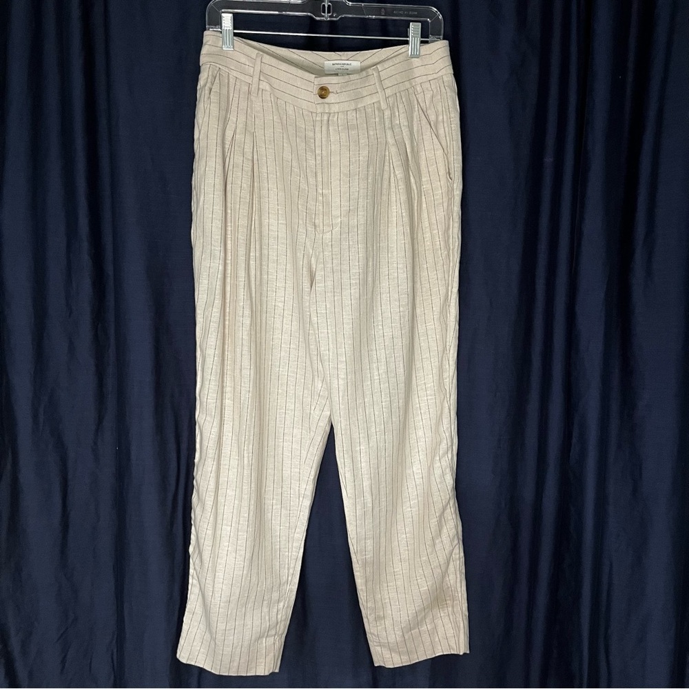 Banana Republic Factory Women's Cream and Navy Pin Stripe Trousers Size 8